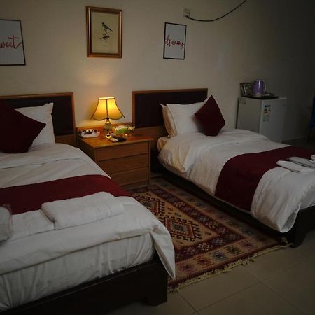 Petra Home Hotel Wadi Musa Dış mekan fotoğraf